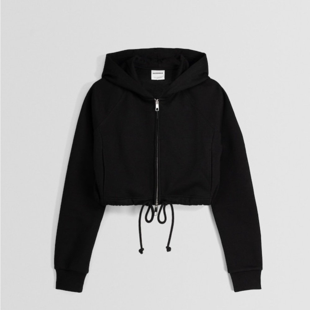 Berksha Black cropped hoodie